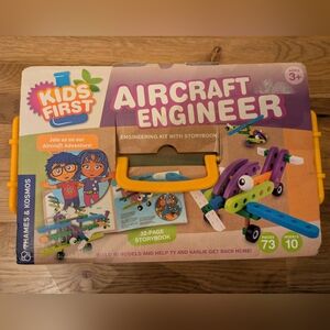 Kids First Aircraft Engineer STEM With Storage Bin - Parents Choice Gold Award